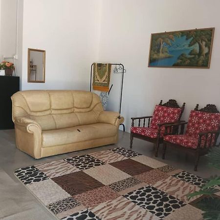 Homestay Lembah Tambunan Kampong Nail Экстерьер фото